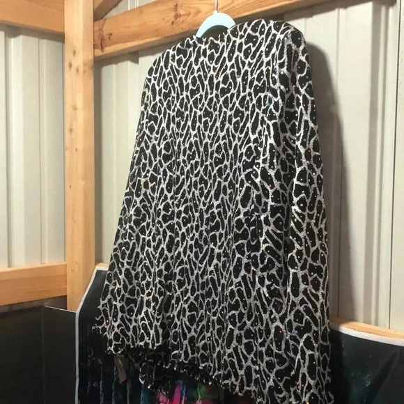 Collection dressbarn top/blouse black silver with iridescent sparkles - Picture 3 of 12